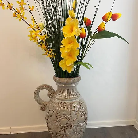 Vipstay - Stilvoll Und Geraeumige Mit Terasse Oder Balkon, Kueche, Kostenloses Parken, Wlan, Smart Tv * فيسلوخ