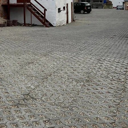 Apartamento Vipstay - Stilvoll Und Geräumige Mit Terasse Oder Balkon, Küche, Kostenloses Parken, Wlan, Smart Tv